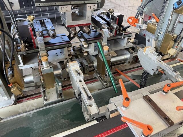 1995 Camam MO/30/6A/CR-PLC Mașină automată de lăcuire orizontală Camam MO/30/6A/CR-PLC