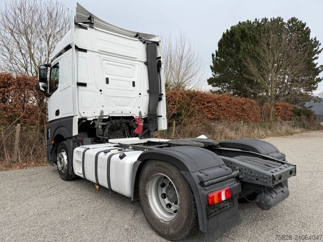 Cap tractor standard MERCEDES-BENZ Actros 1848 / Retarder
