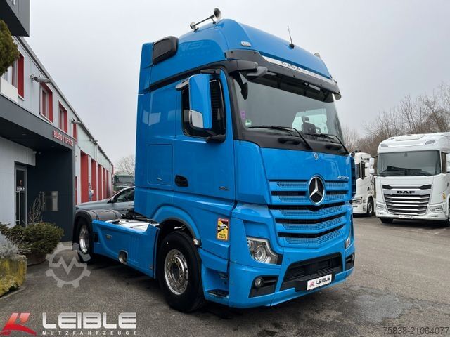 Standard dragbil MERCEDES-BENZ Actros 1851*Giga Space*Vollluft*2xDieseltank*Alu