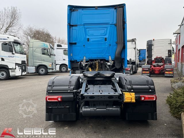 Standard dragbil MERCEDES-BENZ Actros 1851*Giga Space*Vollluft*2xDieseltank*Alu