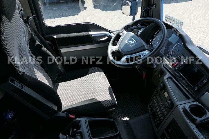Vrachtwagen met bakwagen MAN TGM 15.290 Koffer Kamera Navi LBW Euro 6