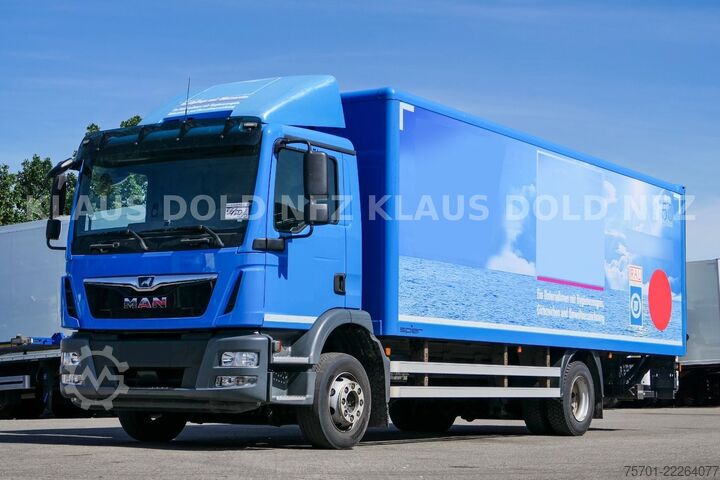 Vrachtwagen met bakwagen MAN TGM 15.290 Koffer Kamera Navi LBW Euro 6