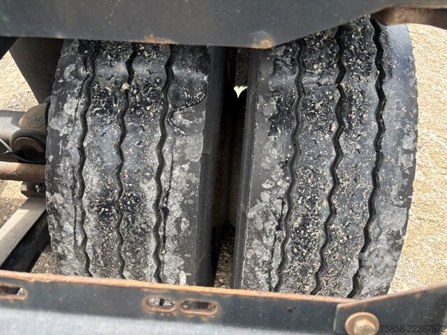  Krone BDF Lafette 235/75R17,5 Zwilling BPW