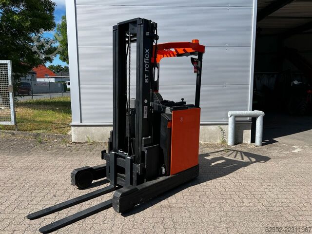 Schubmaststapler Toyota RRE 140 M
