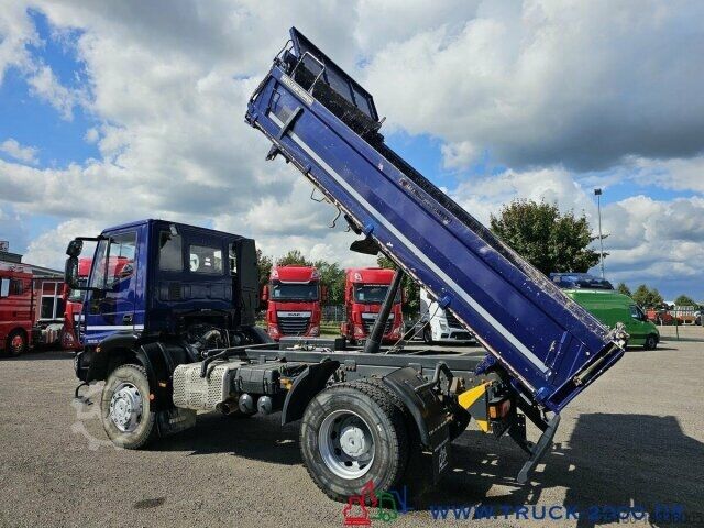 Trostrani kiperski kamion Iveco EuroCargo 150E25 4x4 Meiller 3Sitze AHK 174TKM
