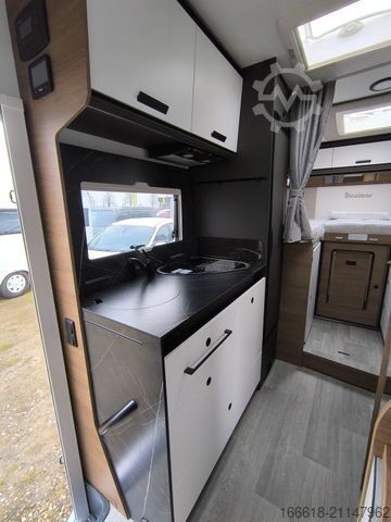 Halvintegrerad husbil BENIMAR Mileo - M261 Northautokapp
