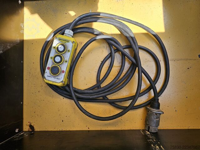Caricatore basso Broshuis 6 ABSD-85 / 3 X EXTENDABLE - 46 MTR