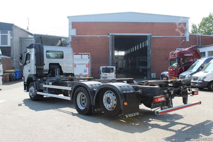 Camion con cassone intercambiabile Volvo FM 410 E6 BDF Klima Liftachse NUR 125 Tkm