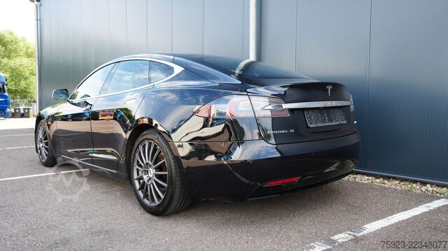 Trasporto passeggeri TESLA MODEL S 100D