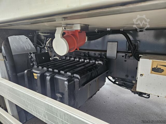 Caminhão frigorífico DAF LF 280 FA - E6 - FRIGO/CONGEL - MULTITEM