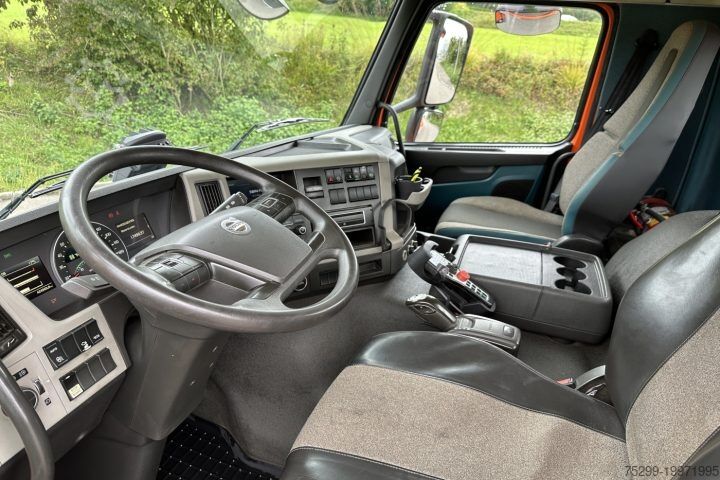 Autocamion basculant Volvo FM-420 Gigant / Swiss-Vehicle