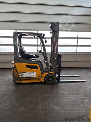 Eléctrico - 3 ruedas Jungheinrich EFG218K