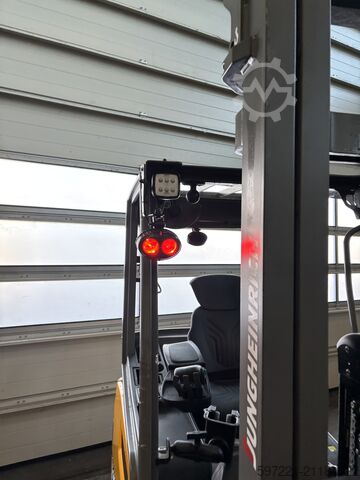 Eléctrico - 3 ruedas Jungheinrich EFG218K