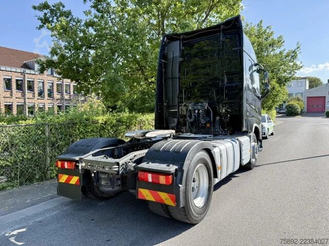  Volvo FH 500 Globetrotter / 2 x Tank / Euro6
