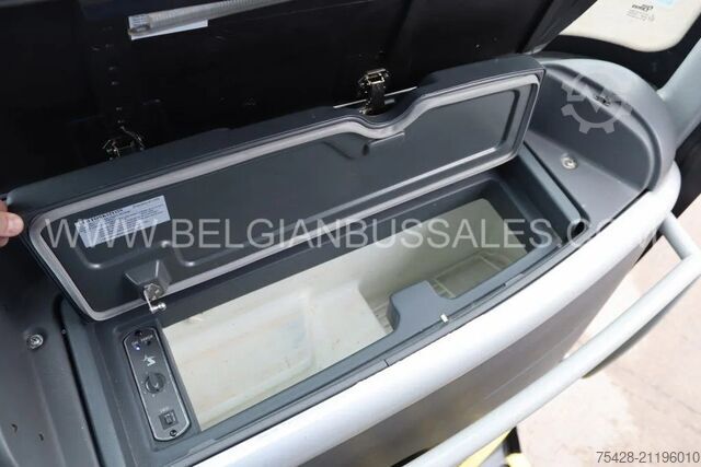 Autobus granturismo MAN Lion's Coach L R08 / 13.8m / EEV / Full Option