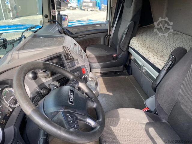 Standaard-SZM DAF XF 106.440 SC / ADR / Stand Airco / PTO