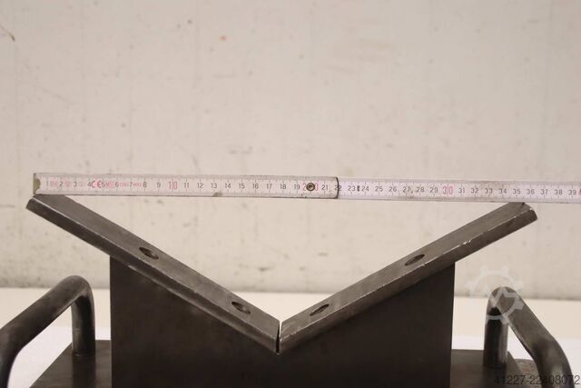 Bloc prismatique 120° Stahl 400/300/H180 mm