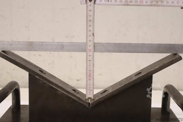 Bloc prismatique 120° Stahl 400/300/H180 mm