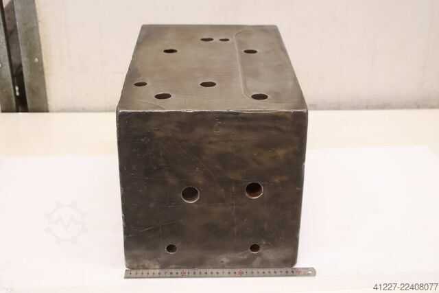 Cube de bridage Guss 500/300/H300 mm