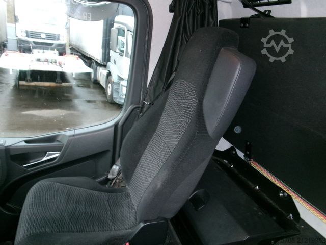 LKW mit Getränkeaufbau MERCEDES-BENZ 2646 Actros*7,7 m Schwenkwand*Lift/Lenk*LBW*Navi