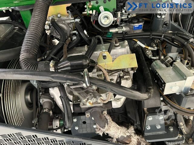 četvorosmerni viljuškar Combilift CB2500 GAS TRIPLEX 4900 FREE-LIFT CABIN