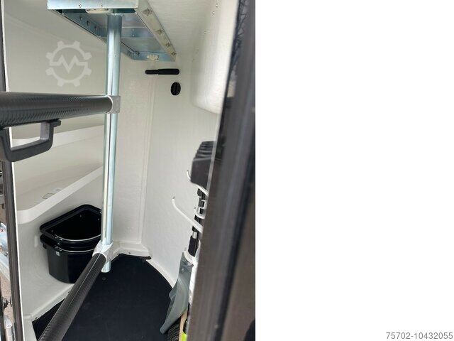 Veewagen Bücker Trailer Careliner M Vollpolyester 2 Pferdehänger