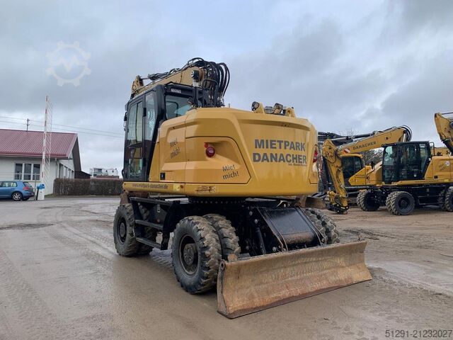 Mobile excavator Caterpillar M317-07B