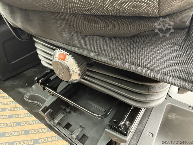 Chassis cab van Iveco daily 35-180