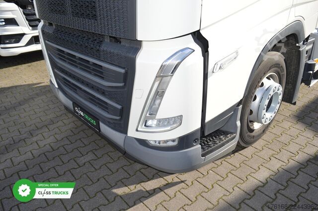 Standard SZM VOLVO FH 500 Globetrotter XL