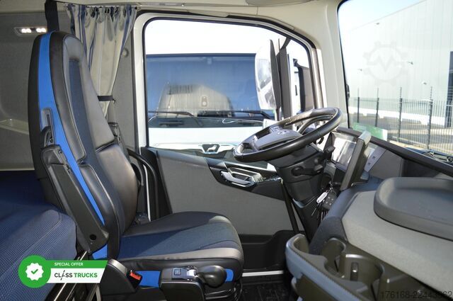 Standard SZM VOLVO FH 500 Globetrotter XL
