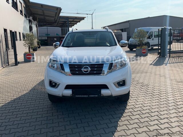 Furgone pick-up NISSAN Navara NP300 4x4 190PS Ausbau Regal  3,5t AHK