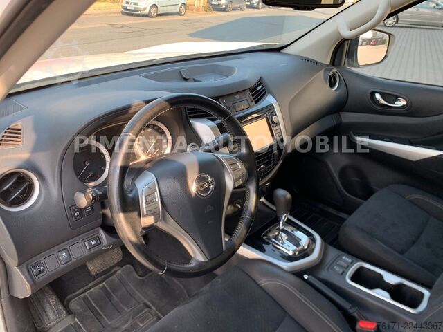 Furgone pick-up NISSAN Navara NP300 4x4 190PS Ausbau Regal  3,5t AHK