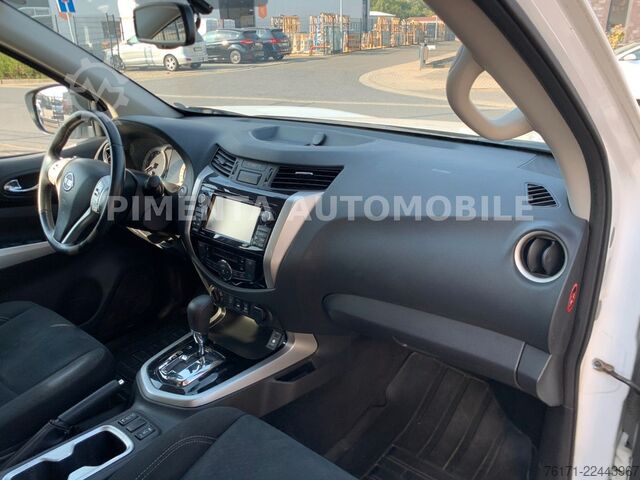 Furgone pick-up NISSAN Navara NP300 4x4 190PS Ausbau Regal  3,5t AHK