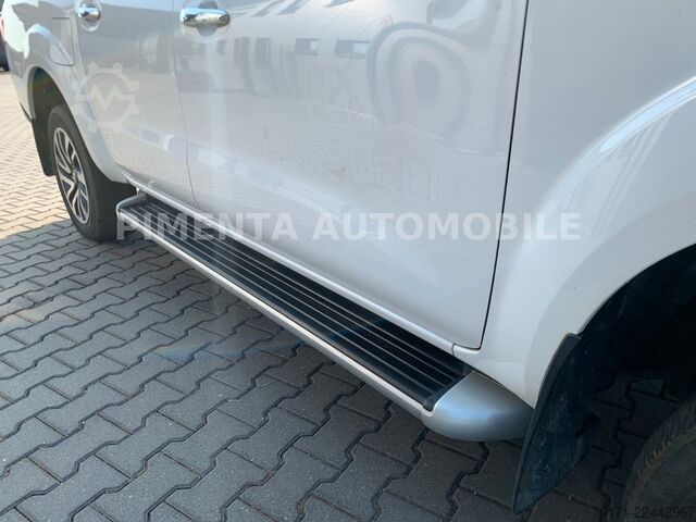 Furgone pick-up NISSAN Navara NP300 4x4 190PS Ausbau Regal  3,5t AHK