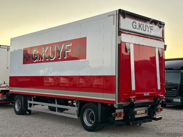 Koffer Schmitz Cargobull GESLOTEN AANHANGER