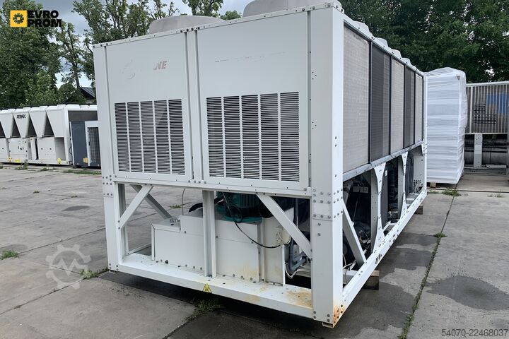 Køler Used Industrial Chiller TRANE - 380.9 kW | With warranty