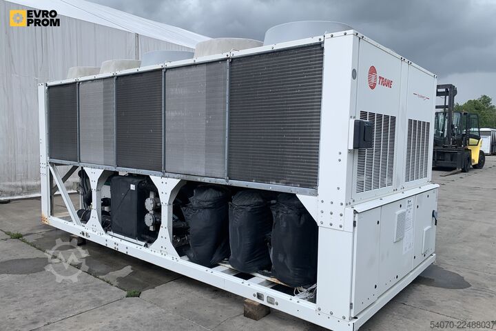 Køler Used Industrial Chiller TRANE - 380.9 kW | With warranty