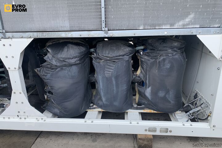 Køler Used Industrial Chiller TRANE - 380.9 kW | With warranty