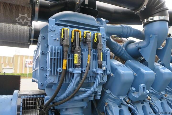 2008 MTU 16V4000G63 - 2200 kVA MTU 16V4000G63