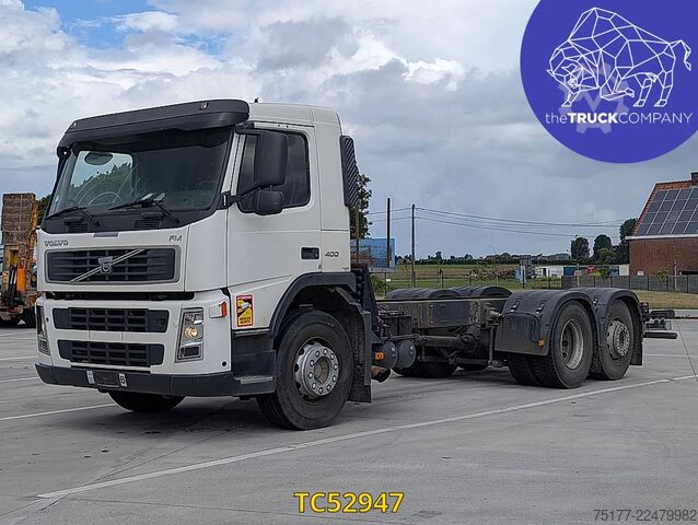 Transport af containere Volvo FM