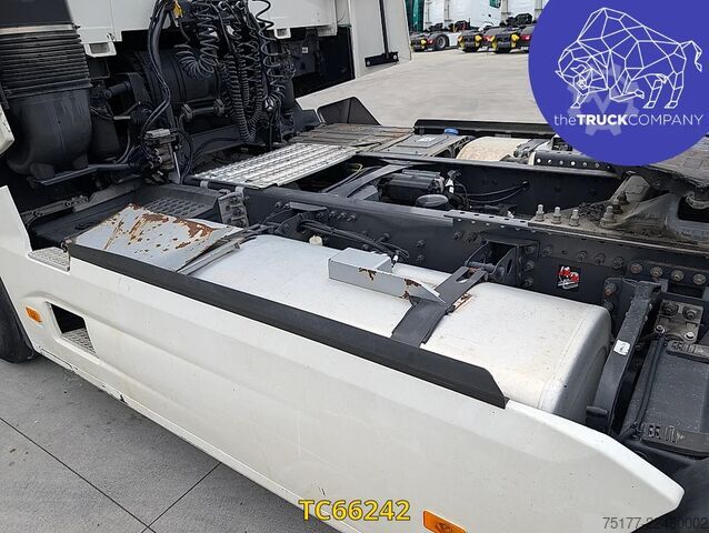 Standard-SZM Renault T 520