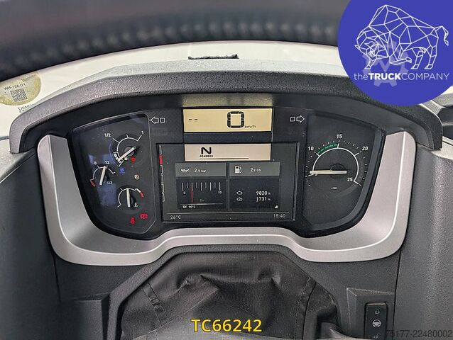 Standard-SZM Renault T 520