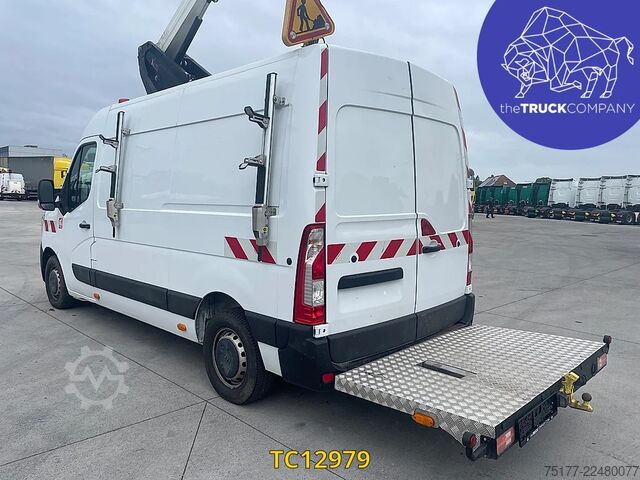 Løfteplatform Renault Master 145.35 klubb