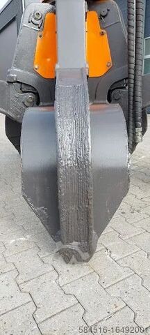 Poliepgrijper Atlas Half open 5-schalen grijper 600 Liter
