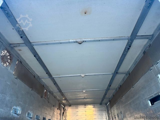 Boskapsbil MERCEDES-BENZ Actros 1830L 4x2EU6e 1.Stock FINKL *Original KM*