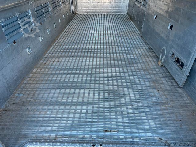 Boskapsbil MERCEDES-BENZ Actros 1830L 4x2EU6e 1.Stock FINKL *Original KM*