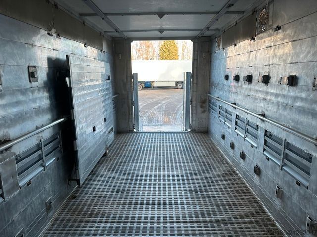 Boskapsbil MERCEDES-BENZ Actros 1830L 4x2EU6e 1.Stock FINKL *Original KM*