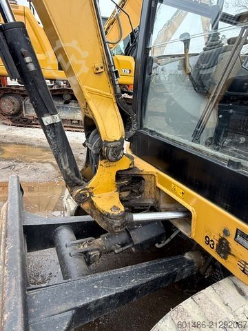 Minigrävare CATERPILLAR 302.7D