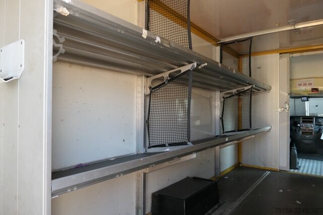 Vrachtwagen met bakwagen iveco Daily 35 S11 C30C AUTOMATIK EURO 5 - Regale - LUFT - COC
