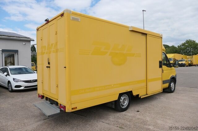Vrachtwagen met bakwagen iveco Daily 35 S11 C30C AUTOMATIK KAMERA Regale LUFT DURCHGANG EURO-5 CoC